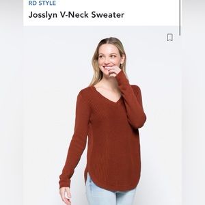 RD Style V-Neck Pullover Sweater in Burnt Orange, XL, Excellent Pre-Owned